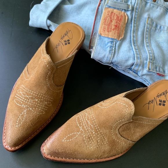patricia nash mules